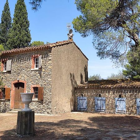 Mazet du Château Joyeux de Violet Pépieux Exterior foto