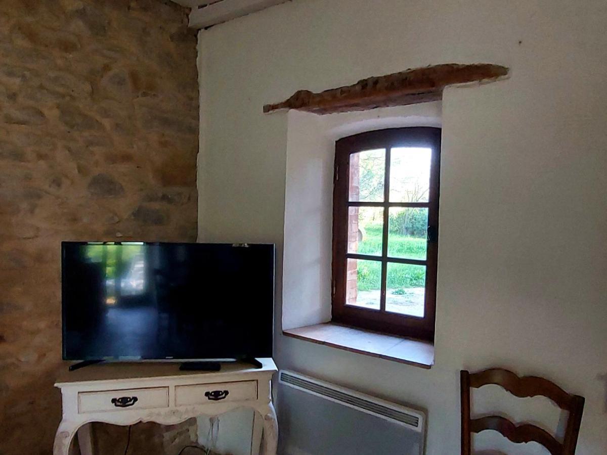 Mazet du Château Joyeux de Violet Pépieux Exterior foto